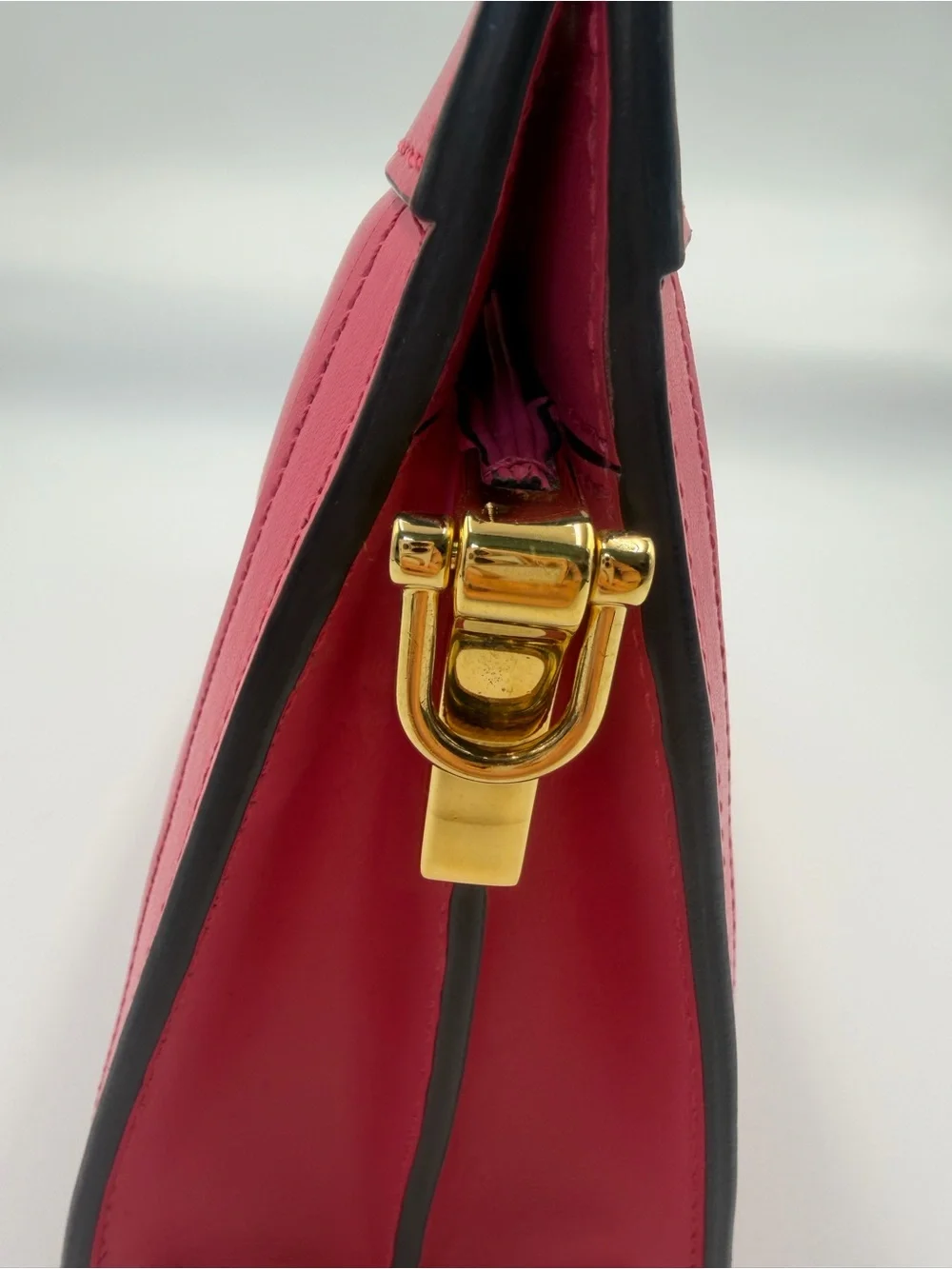 Gucci Small Matelasse Pink Crossbody